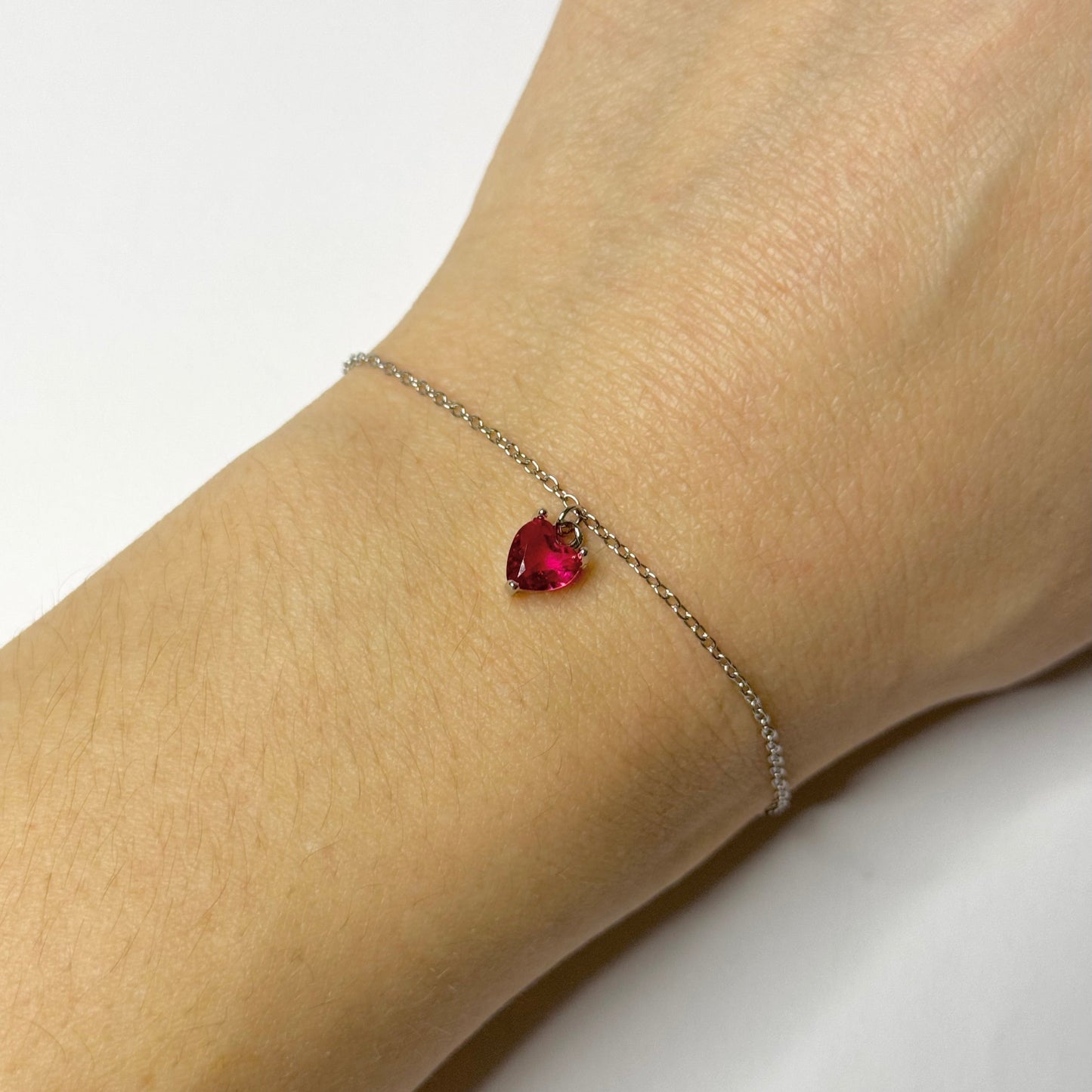 Bracelet acier inoxydable argenté pendentif coeur rouge rubis bracelet saint valentin bracelet romantique