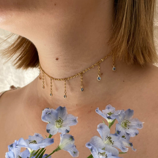 ras de cou collier acier inoxydable dore pendentif oxyde de zirconium bleu clair